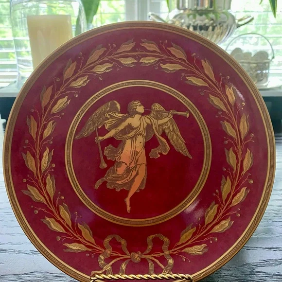 MOTTAHEDEH WILLIAMSBURG 4 GABRIEL GREEN & 1 CURRANT RED LUNCHEON PLATES✨PRISTINE - Picture 8 of 8